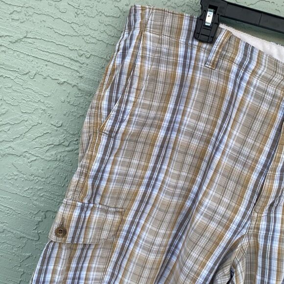 Tommy Bahama Sz 40 Bermuda Shorts - Picture 11 of 13